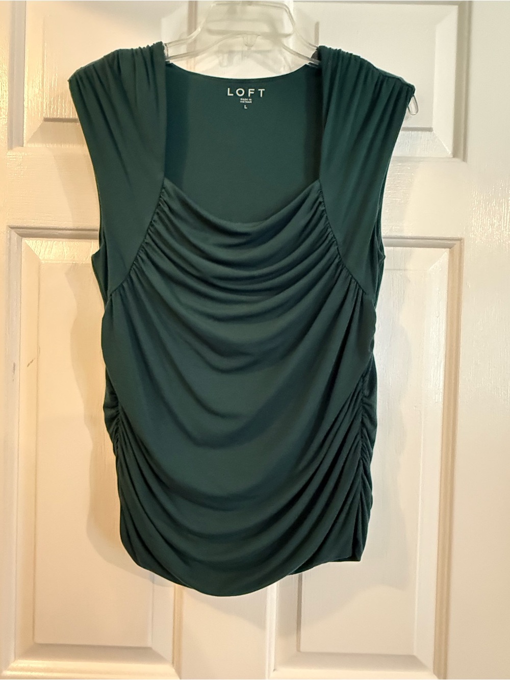 LOFT Dark Green Draped Sleeveless blouse, Sz L